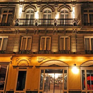 New Roblin 4* Paryż