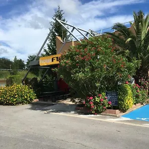 https://hotelf1-bayonne.biarritzhotels.info